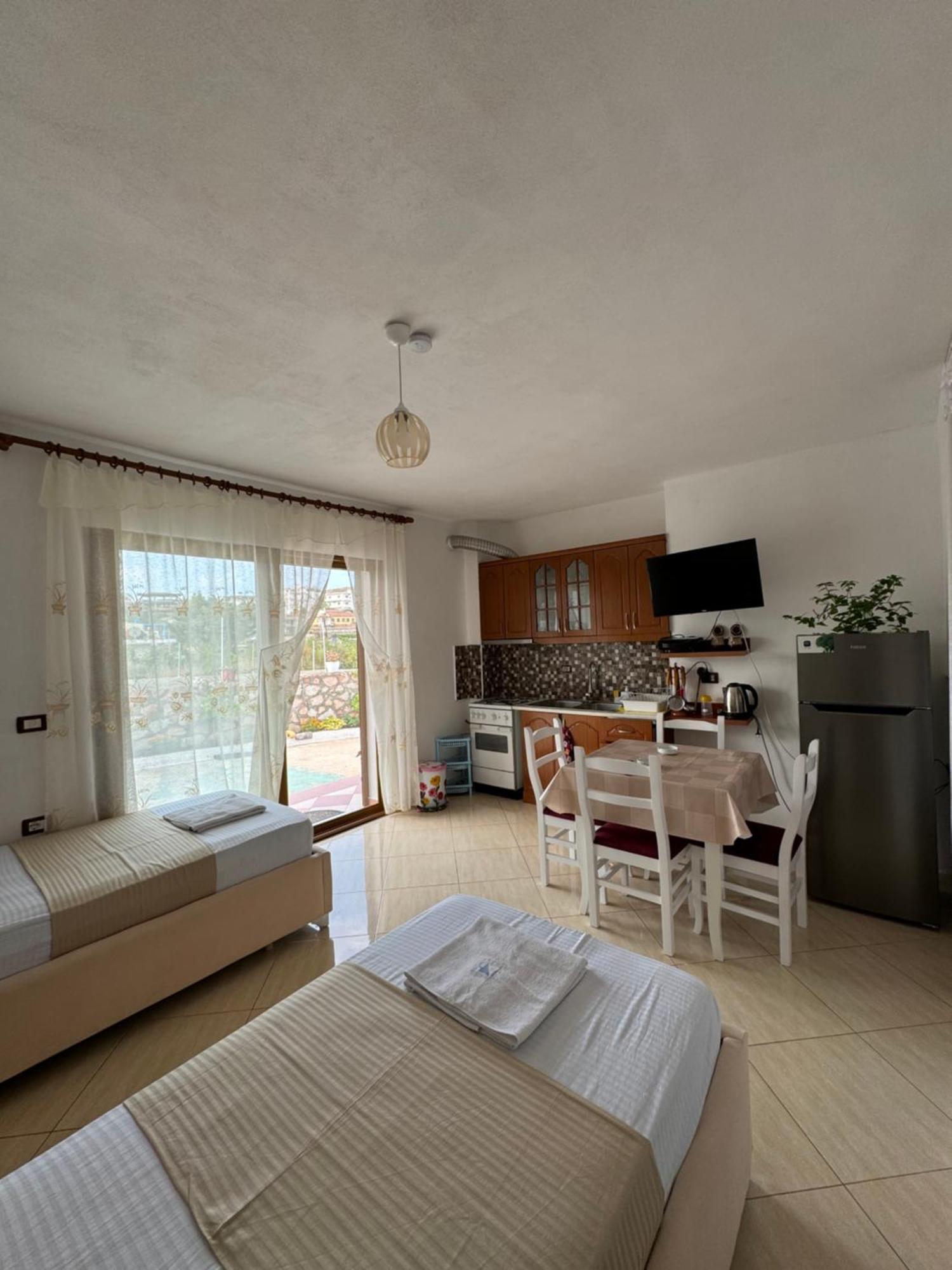 Teo Apartment Sarandë Exterior foto